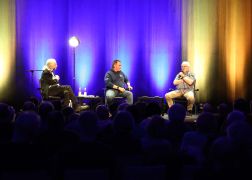 Unterhaltsamer Abend Mit Fussball Idol Peter Ducke In Jena 06